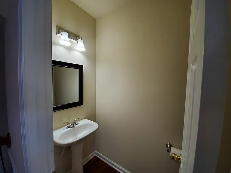 6083 Joybrook Rd — Photo 8