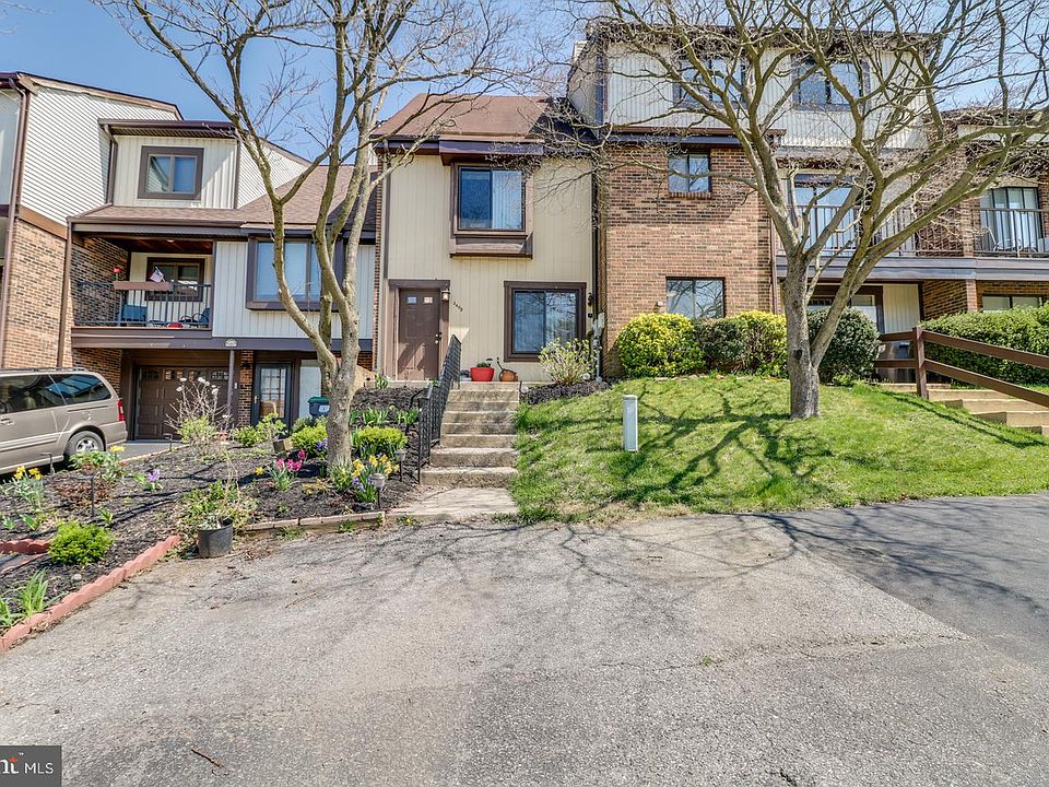 1st image of 3405 Pebble Beach Dr