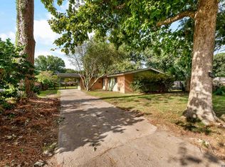10365 Cedarlane Dr, Baton Rouge, LA 70816