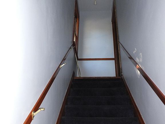 2nd image of 1328 W 59th St