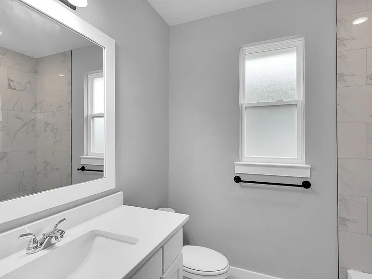 704 N Church St — Photo 17
