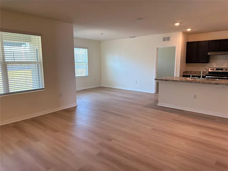308 Sofia Ln — Photo 11