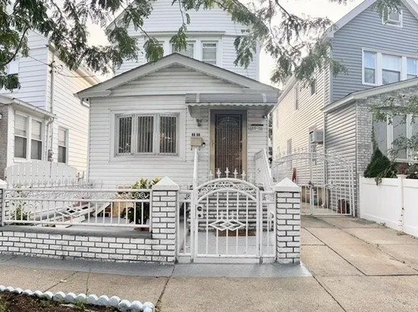 89-06 120th Street, Richmond Hill North, NY 11418