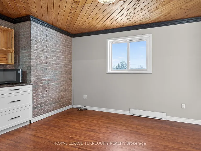 12 Concession St #A — Photo 11