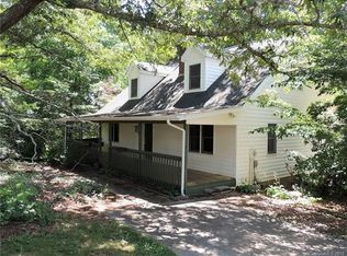 390 Emmas Grove Rd, Fletcher, NC 28732