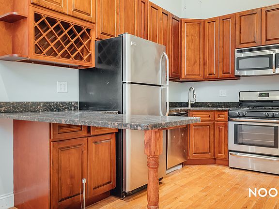 4th image of 73 Engert Ave #3D
