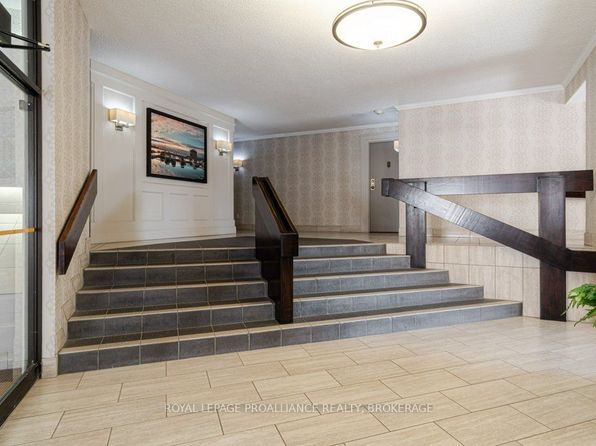 185 Ontario St #1602, Kingston, ON K7L 2Y7