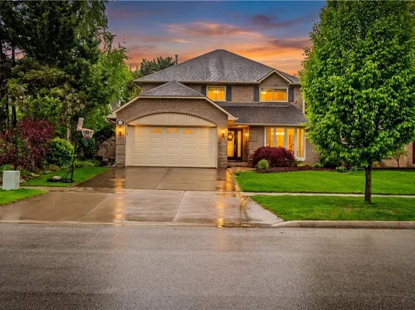 2393 Arnold Cres, Burlington, ON L7P 4J2