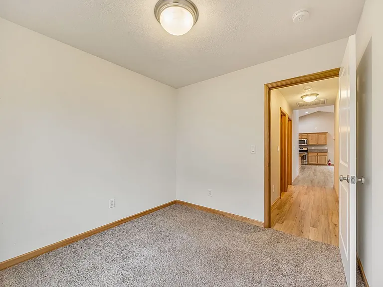 1730 Pacific Ridge Ln — Photo 28