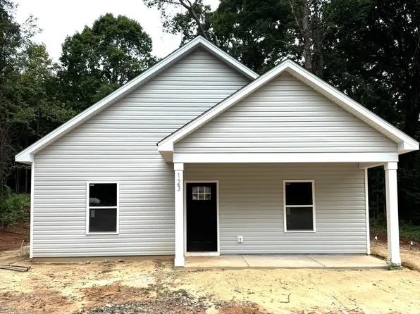123 Kingswood Dr, Statesville, NC 28625