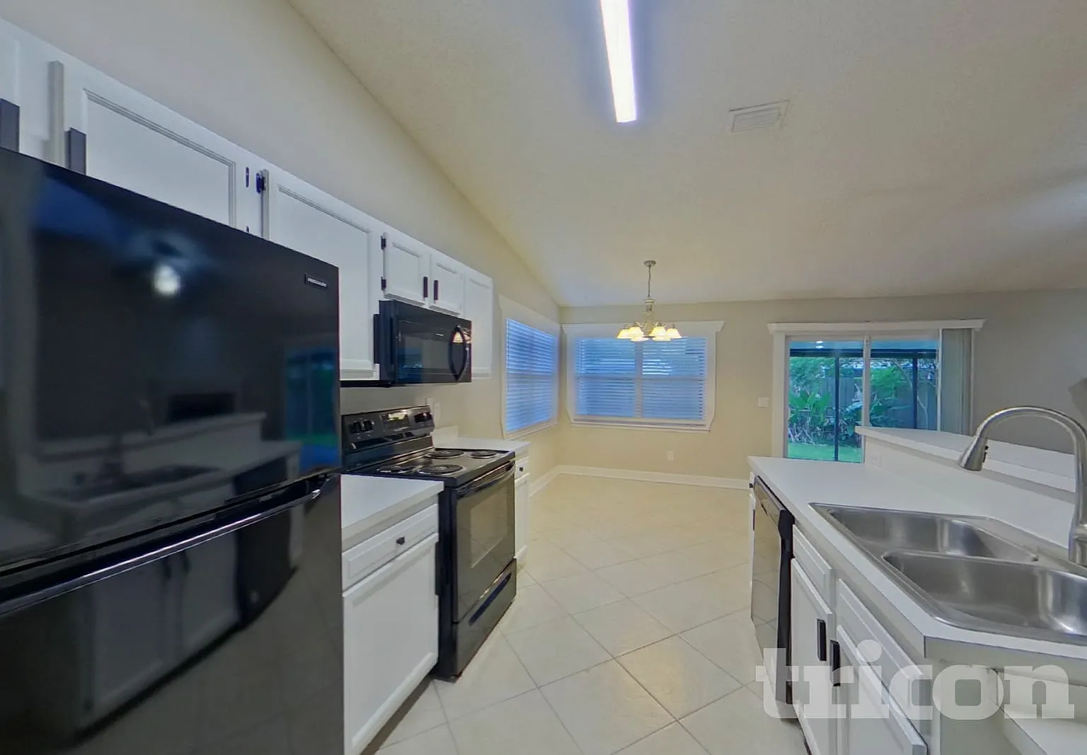 344 Dijon Drive S Jacksonville FL — Photo 4