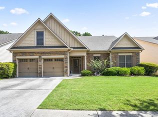 1727 Willoughby Dr, Buford, GA 30519
