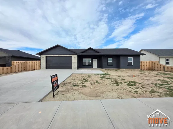 4109 Gib Dr, Garden City, KS 67846