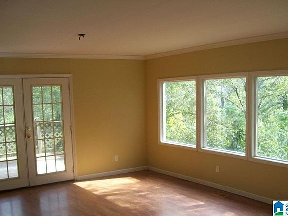 5th image of 1213 Skyline Dr