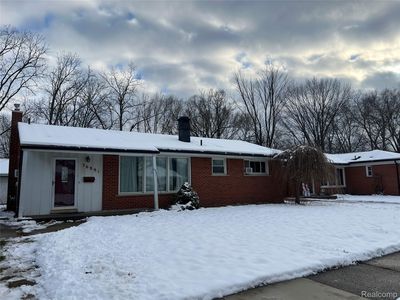 36891 Thinbark St, Wayne, MI, 48184