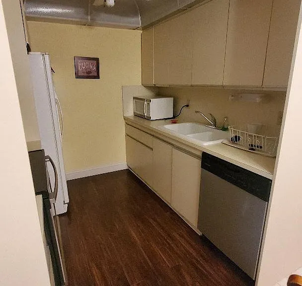 3401 Bimini Ln #H3 — Photo 2