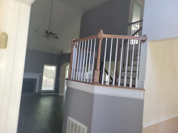 618 Millrun Ct, Macon, GA 31210