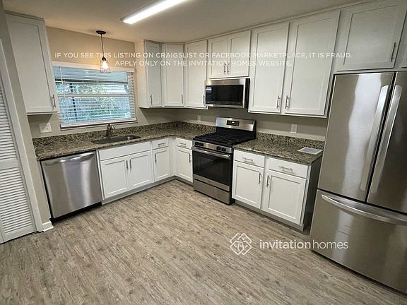 5th image of 101 Erin Ct
