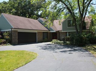 90 Balmoral Ave, Northfield, IL