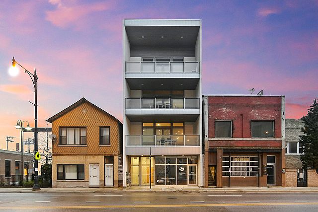 1st image of 1544 W North Ave #2