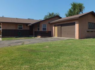 1301 Planz Rd, Bakersfield, CA 93304