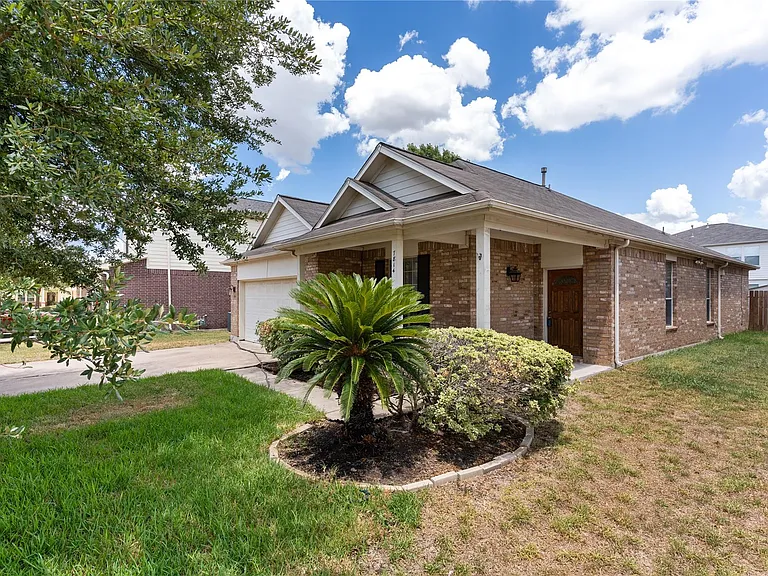 7814 Yaupon Ranch Ct — Photo 2