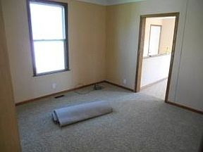 4th image of 1723 5th Ave