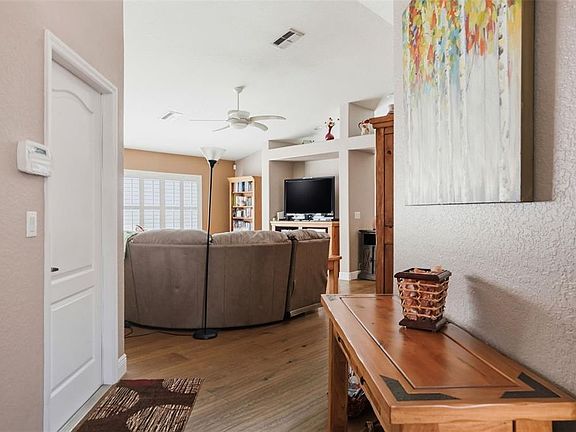 5th image of 363 Royal Palm Way