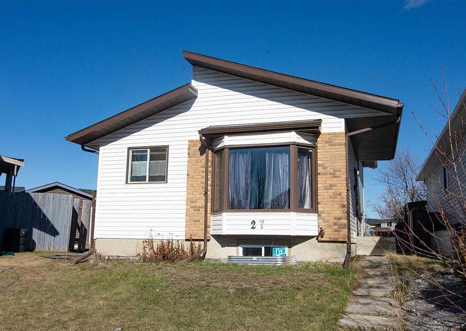 1st image of 27 E Taraglen Ct NE