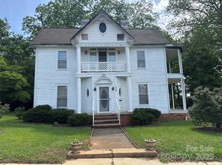 204 N Gaston St, Kings Mountain, NC 28086