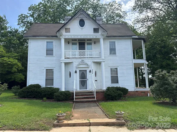 204 N Gaston St, Kings Mountain, NC 28086