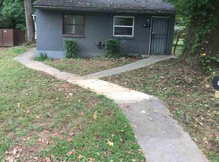 990 Lawton St SW, Atlanta, GA