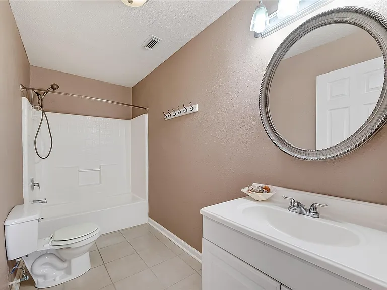 11 Highland Dr — Photo 12