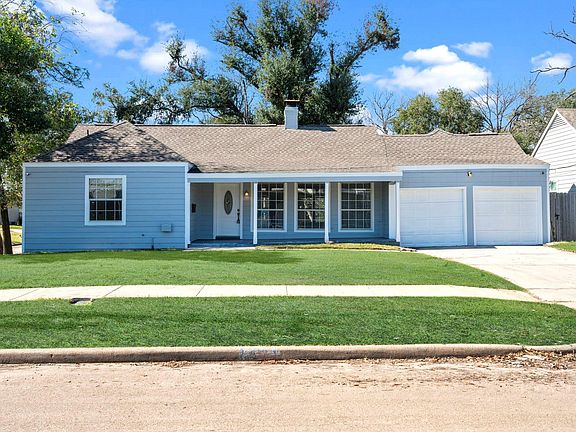 3rd image of 410 Walter St