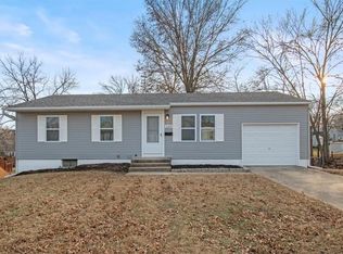 16305 E 16th St S, Independence, MO 64050