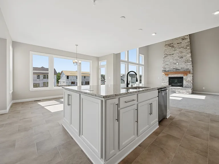 5195 Brookfield Dr — Photo 13