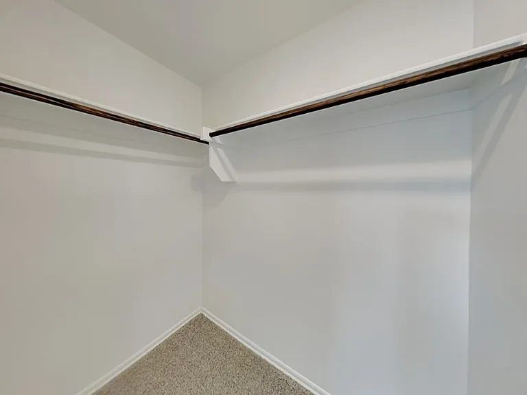 2513 Billie Ln — Photo 11