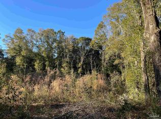 8686 Fields Rd, Milton, FL 32583