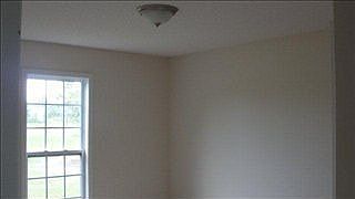 3rd image of 34 Oak Bend Dr