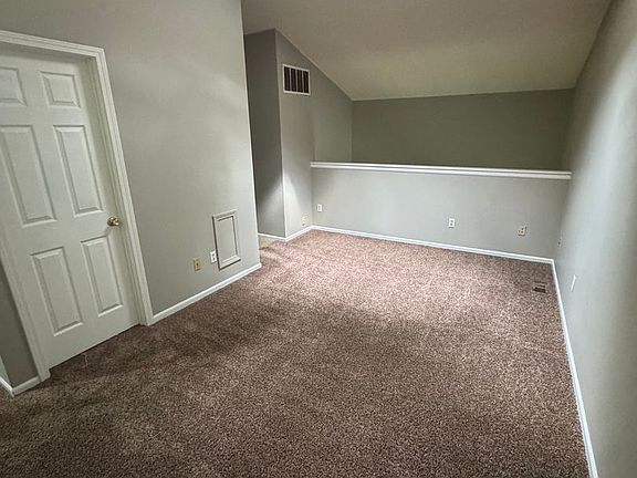 5th image of 1324 Lofton Way