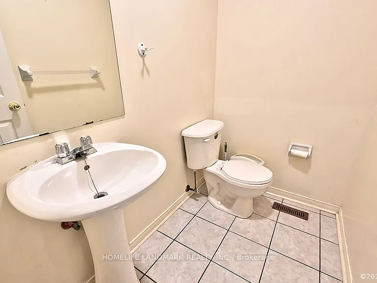 149 Shepton Way — Photo 4