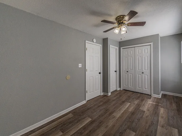3101 San Pedro Ave #9 — Photo 8
