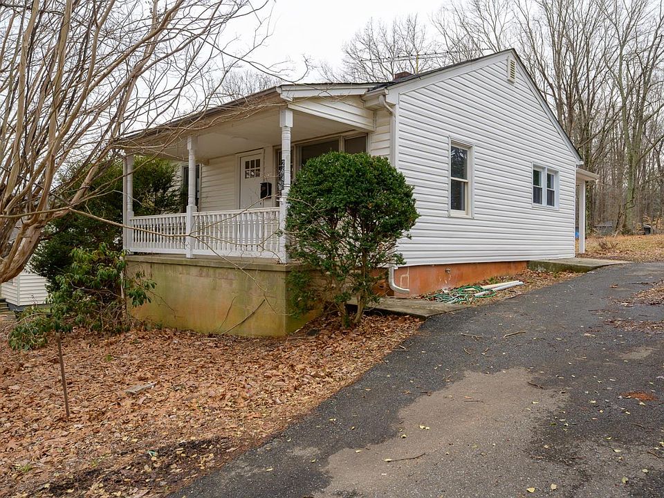 1st image of 2640 Mayflower Dr