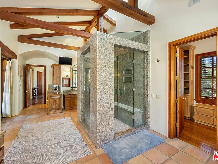 25127 Jim Bridger Rd — Photo 25