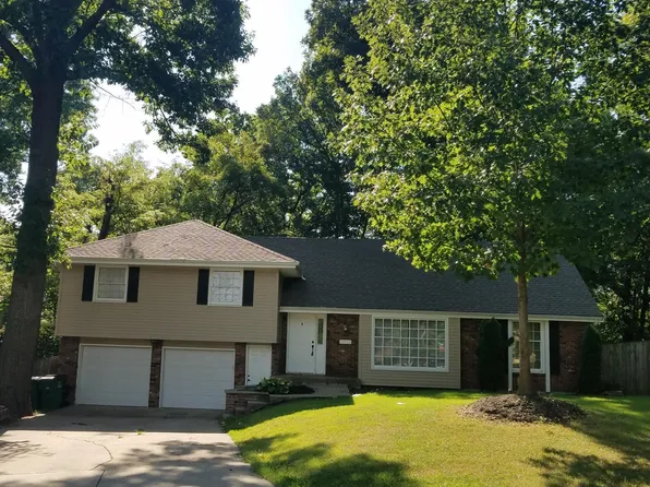 1802 NW 45th Ct, Riverside, MO 64150