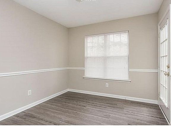 Dining area off Kitchen