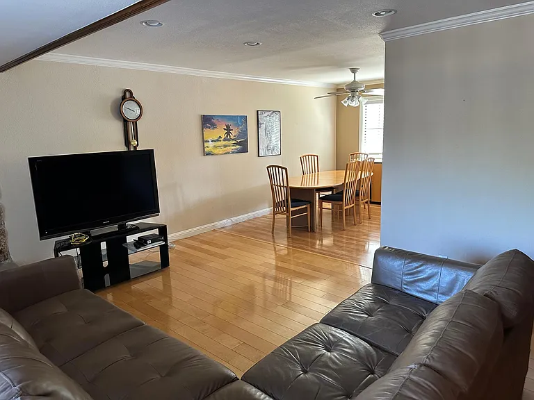 119 Dot Ave — Photo 3