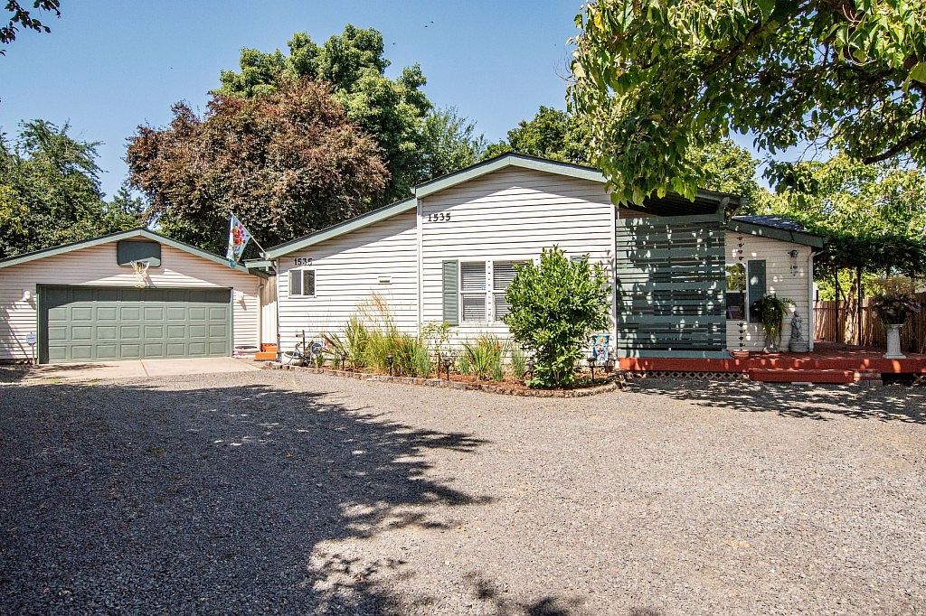 1535 Park Ave, Eugene, OR 97404 Zillow