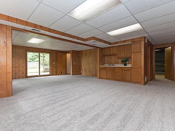 3380 Balsam Ct NE — Photo 14
