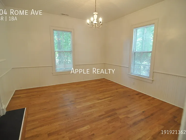 904 Rome Ave — Photo 5